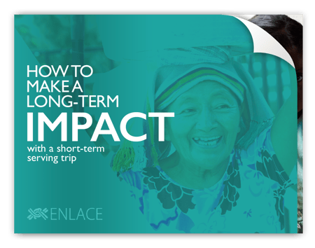 Download the guide: How to Make a Long-Term Impact with a Short-Term Mission Trip